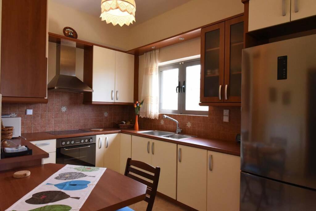 Seaside Villa Andronikos อมารินโธส ภายนอก รูปภาพ