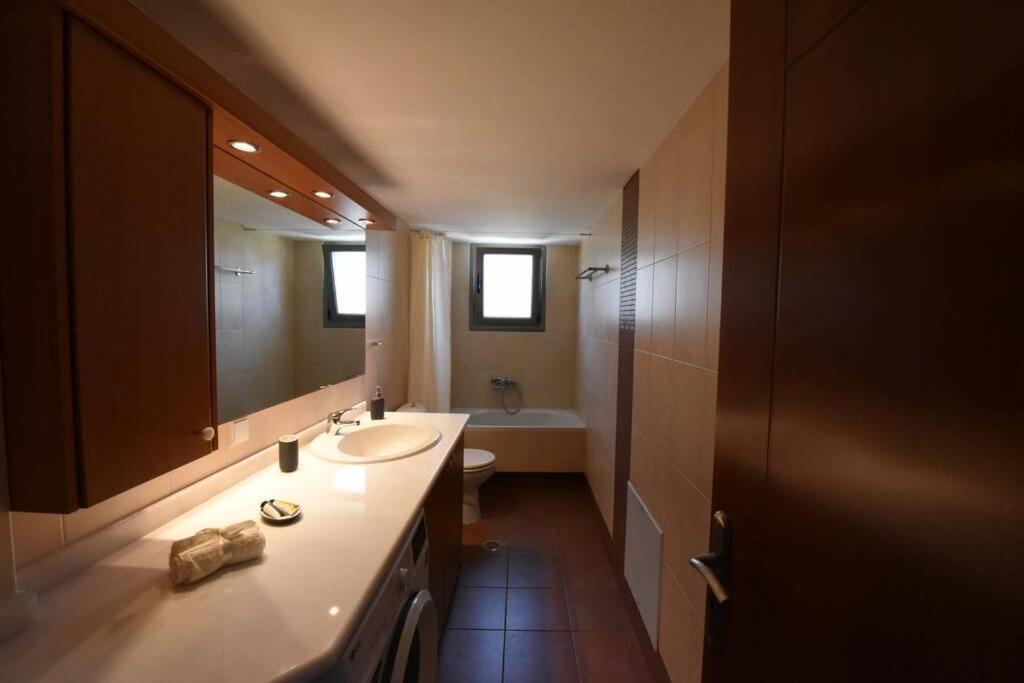 Seaside Villa Andronikos อมารินโธส ภายนอก รูปภาพ