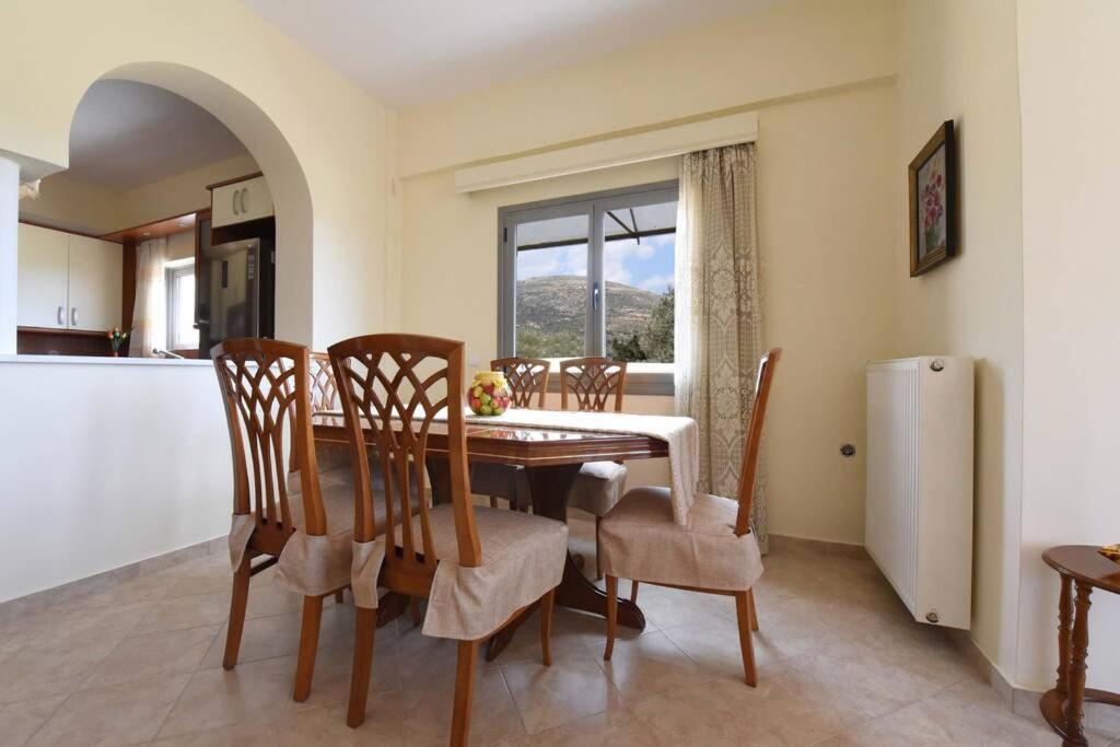 Seaside Villa Andronikos อมารินโธส ภายนอก รูปภาพ
